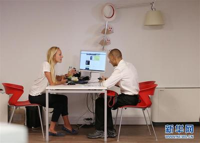 在首個全境覆蓋5G的國家體驗華為技術